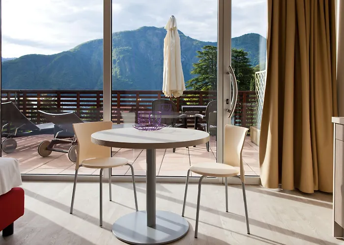 Residence Lenno 2*