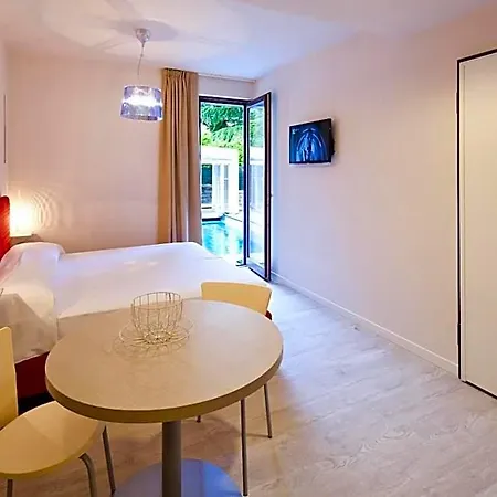 Residence Lenno 2*