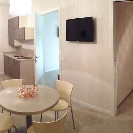 Aparthotel Residence Lenno