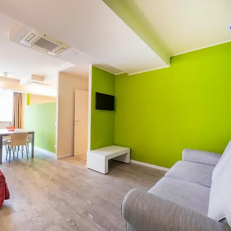 Residence Lenno Лено