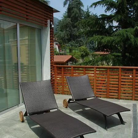 Ξενοδοχείο με διαμερίσματα Residence Lenno