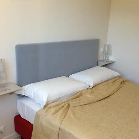 Ξενοδοχείο με διαμερίσματα Residence Lenno