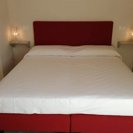 Ξενοδοχείο με διαμερίσματα Residence Lenno Lenno